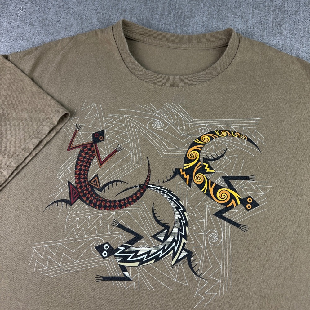 Sabaku Artwear Spinning Lizard T-Shirt Mens L Tan Southwest Tribal Art Tee 2003